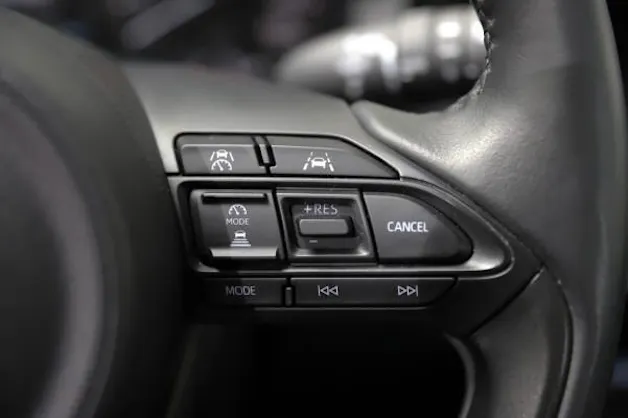MAZDA 2 Hybrid Exclusive-line