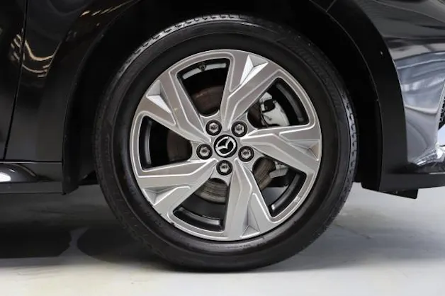 MAZDA 2 Hybrid Exclusive-line