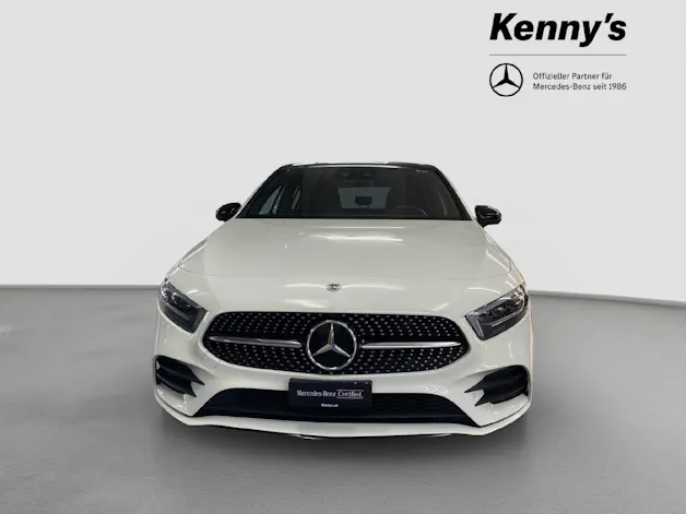 MERCEDES-BENZ A 180 AMG Line