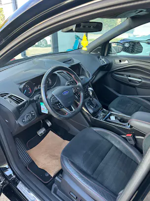 FORD Kuga 2.0 TDCi 150 ST-Line FPS