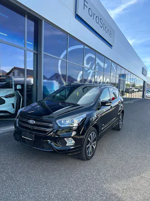 FORD Kuga 2.0 TDCi 150 ST-Line FPS