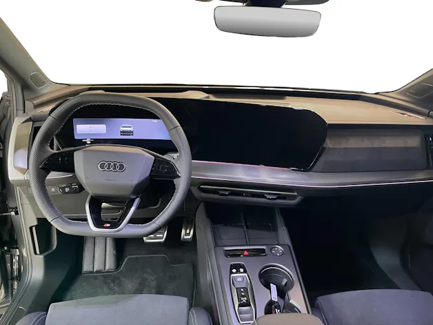 Audi Q4 e-tron SUV quattro performance Swiss Ski