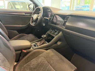 SKODA Kodiaq 2.0 Bi-TDI SCR RS 4x4 DSG | CH | Panorama | ACC | Area View | Navi Columbus |