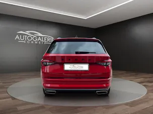 SKODA Kodiaq 2.0 Bi-TDI SCR RS 4x4 DSG | CH | Panorama | ACC | Area View | Navi Columbus |