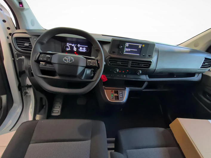 Fahrzeugbild TOYOTA PROACE