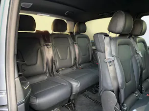 MERCEDES-BENZ V 300 d Swiss Ed. lang 4matic Van