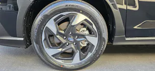 Subaru Crosstrek 2.0i e-Boxer Swiss Plus