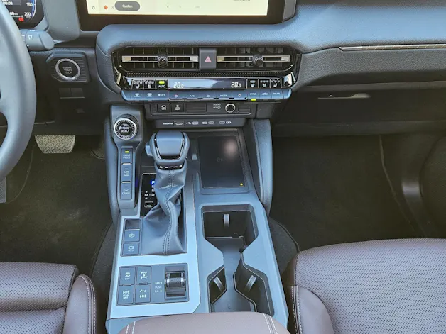 Toyota Land Cruiser 2.8 D First Edition