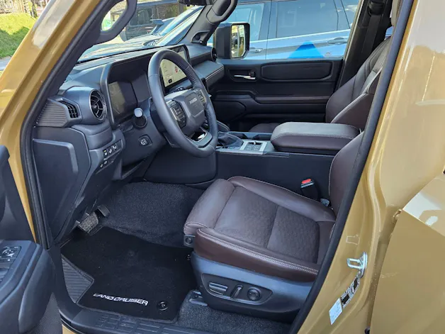 Toyota Land Cruiser 2.8 D First Edition