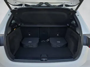 MERCEDES-BENZ B 250 e AMG Line