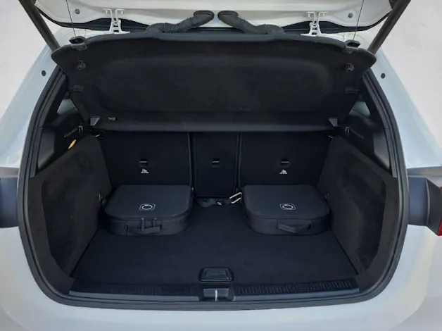MERCEDES-BENZ B 250 e AMG Line