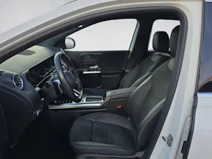 MERCEDES-BENZ B 250 e AMG Line