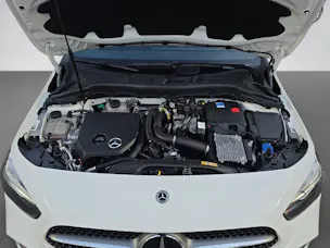 MERCEDES-BENZ B 250 e AMG Line