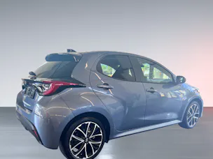 Toyota Yaris 1.5 VVT-i HSD Trend