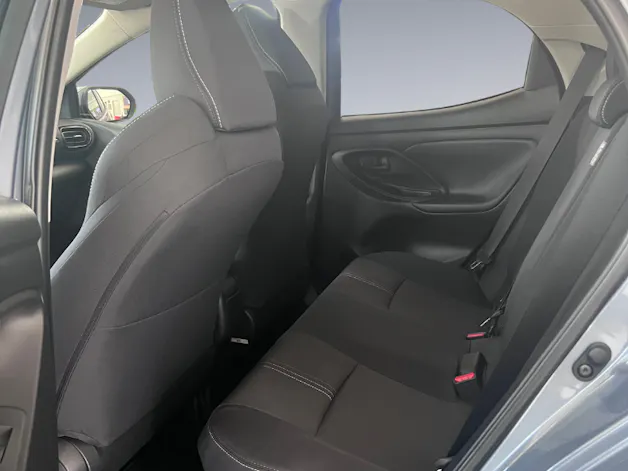 Toyota Yaris 1.5 VVT-i HSD Trend