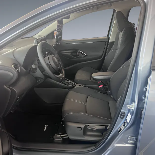 Toyota Yaris 1.5 VVT-i HSD Trend