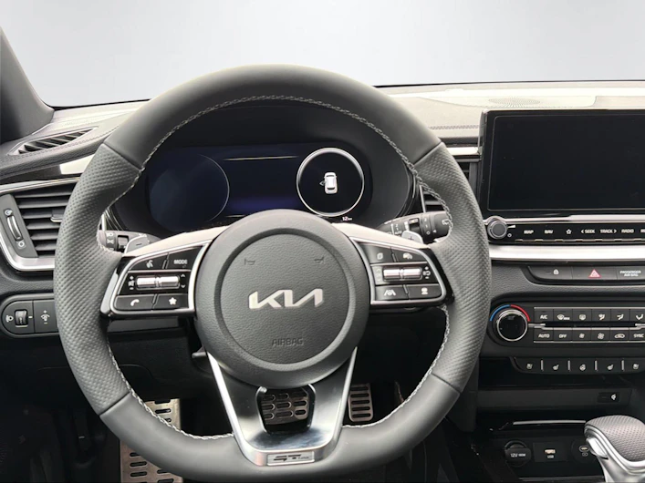 Fahrzeugbild KIA CEED