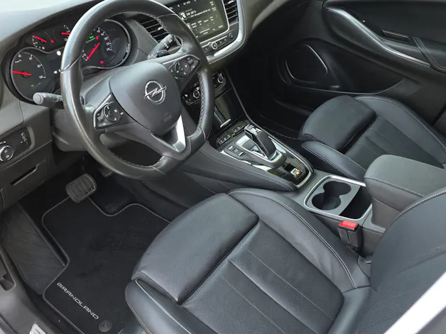 OPEL Grandland X 1.6 T PHEV Ultimate