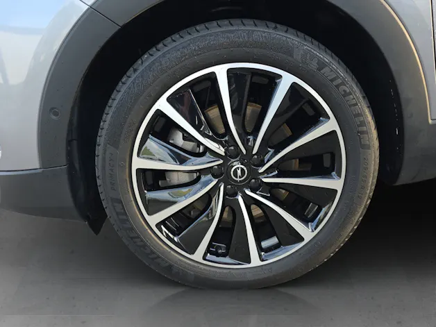 OPEL Grandland X 1.6 T PHEV Ultimate