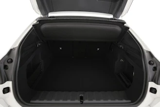 https://vehicle.imgix.net/4436810/527217bc-9be3-4b9d-87ca-ce6810b1ad5b.jpg