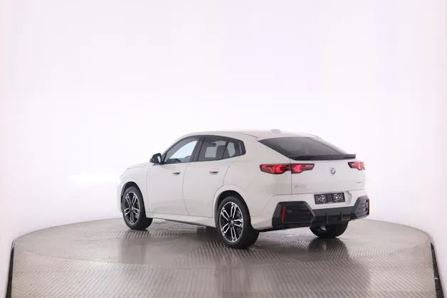 BMW iX2 30 xDrive