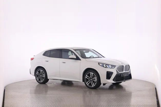 BMW iX2 30 xDrive