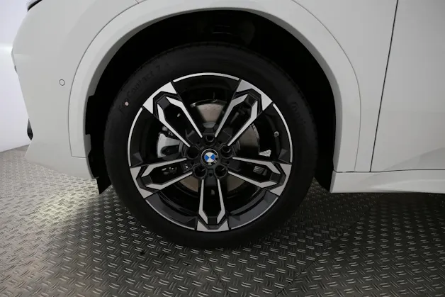 BMW iX2 30 xDrive