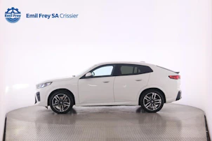 Fahrzeugbild BMW iX2 30 xDrive