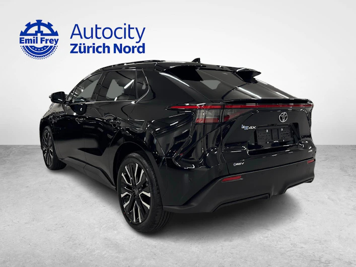 Fahrzeugbild TOYOTA BZ4X