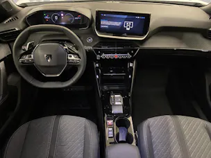 PEUGEOT 2008 1.2 Hybrid 145 Allure