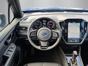 Fahrzeugbild SUBARU Forester Station 2.0i e-Boxer Luxury