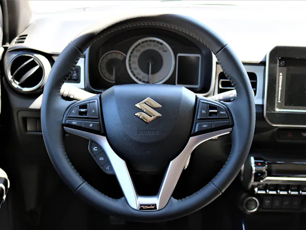 Suzuki Ignis 1.2 Piz Sulai Top Hybrid 4x4