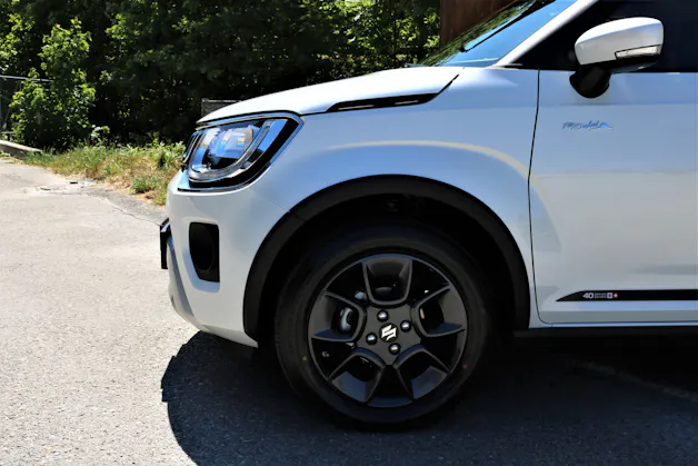 Suzuki Ignis 1.2 Piz Sulai Top Hybrid 4x4