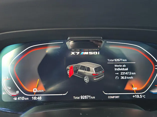 BMW X7 M50i