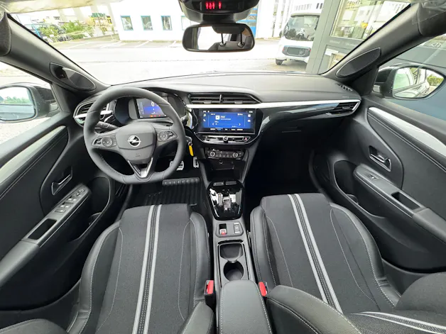 OPEL Corsa 1.2Turbo Hybrid Viva