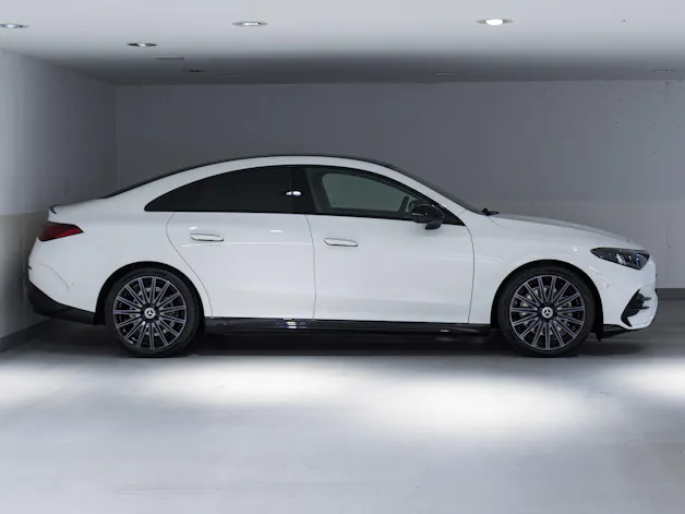 MERCEDES-BENZ CLA 220 4MATIC