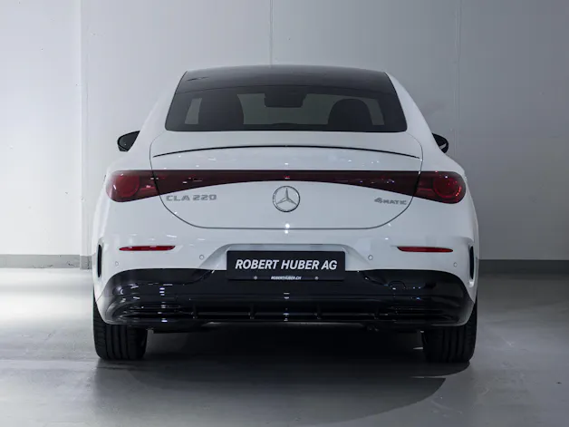 MERCEDES-BENZ CLA 220 4MATIC
