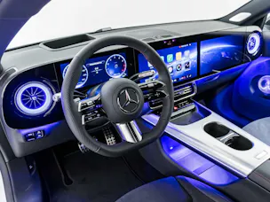 MERCEDES-BENZ CLA 220 4MATIC