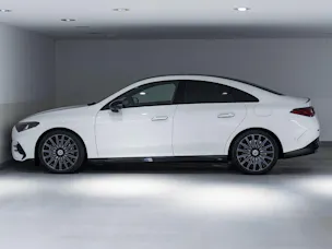 MERCEDES-BENZ CLA 220 4MATIC