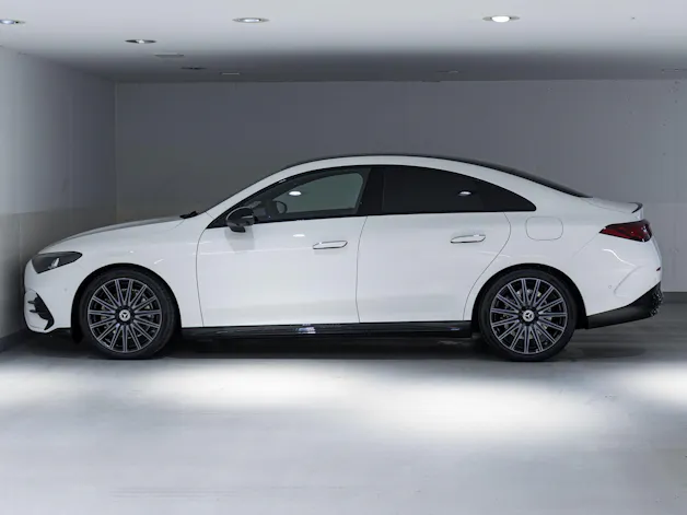 MERCEDES-BENZ CLA 220 4MATIC