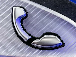MERCEDES-BENZ CLA 220 4MATIC