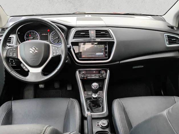 Suzuki SX4 S-Cross 1.4 T Compact Top Hybrid 4x4