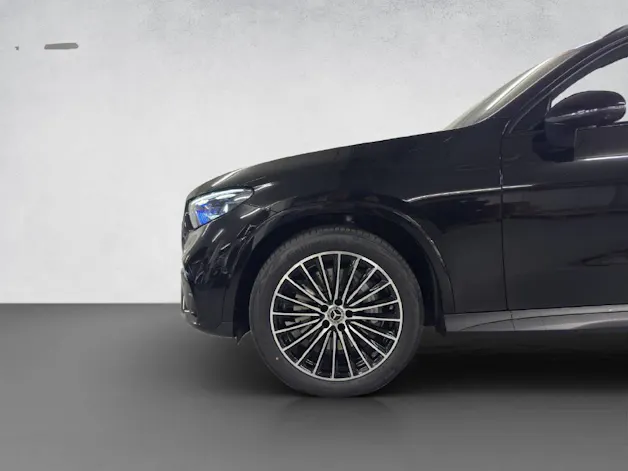 MERCEDES-BENZ GLC 220 d AMG Line 4Matic