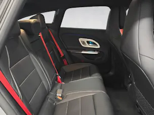 MERCEDES-BENZ CLA 220 4Matic AMG Line Shooting Brake