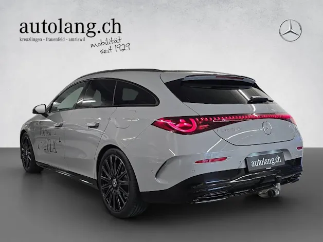 MERCEDES-BENZ CLA 220 4Matic AMG Line Shooting Brake