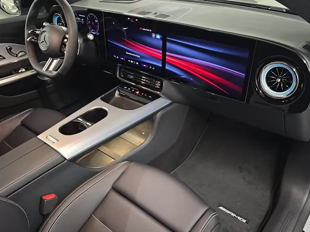 MERCEDES-BENZ CLA 220 4Matic AMG Line Shooting Brake