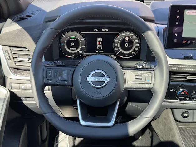 NISSAN Qashqai 1.5 VC-T Tekna+ 205 ch, MY25.5