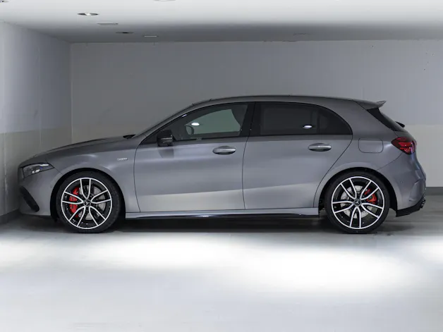 MERCEDES-BENZ A 35 AMG 4MATIC