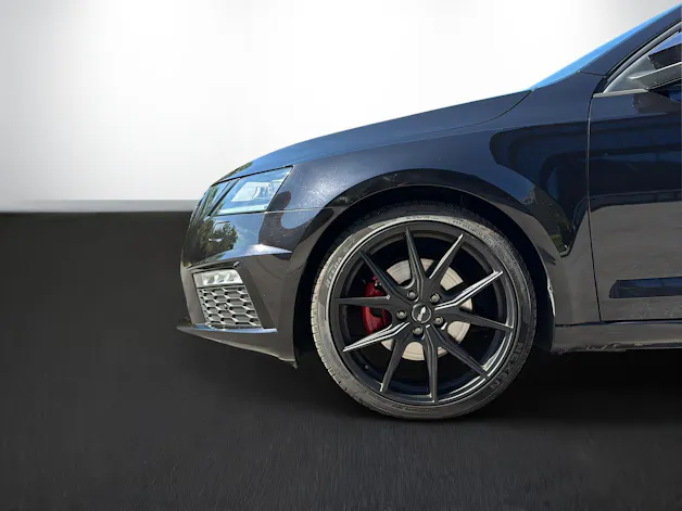SKODA Octavia Combi 2.0 TDI 184 RS60 4x4 DSG