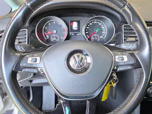 VW Golf VII Sportsvan 1.4 TSI 125 Highline DSG